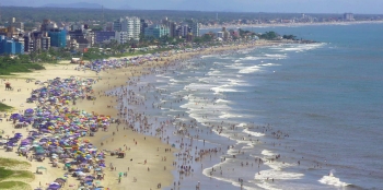 Chuvas alteram qualidade da água em um ponto do litoral do Paraná